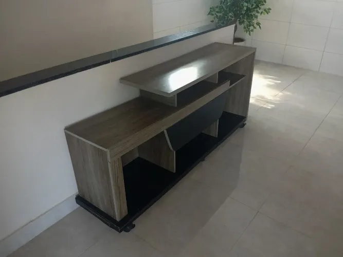 Rack para Televisão / Sala Usado