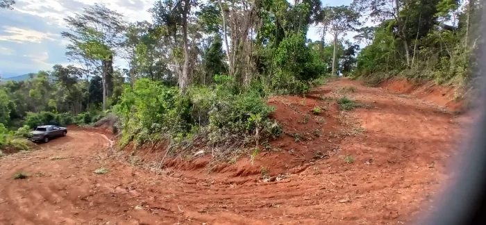 Vendo 01 chácara 2.500m², no Córrego Água Limpa dos Antunes, 6km de Vale Verde.