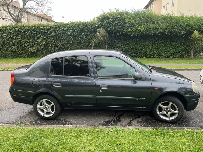 Renault Clio RN/ Expression 1.0 5P 2002