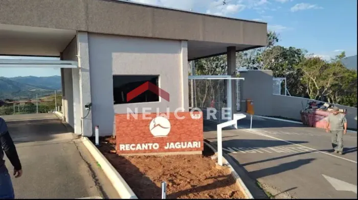 Lote em condomínio em Estr. Mun. Afonso Ferrini - Centro - Vargem/SP