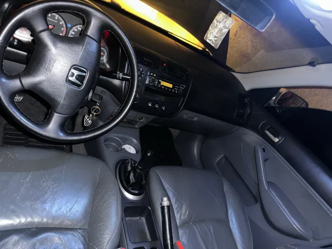 Honda Civic Sedan LX 1.7 16V 115cv Mec. 4P 2005