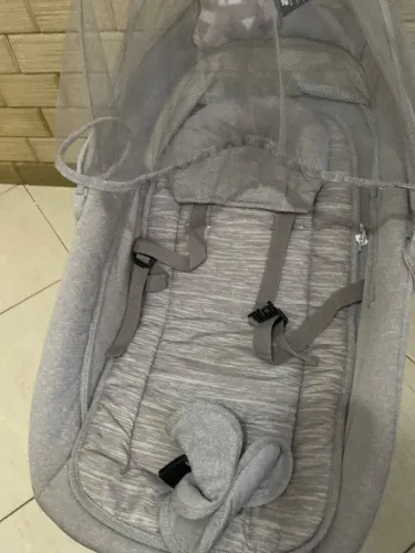 Cadeira de bebê mastela de 0 ate 6 meses.