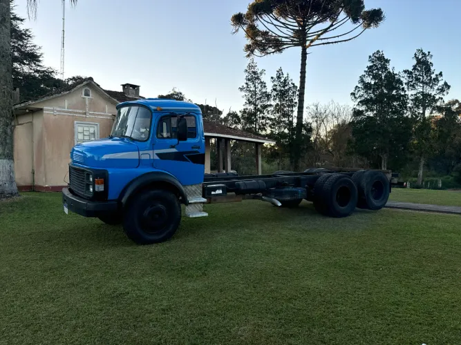 MERCEDES BENS 11113 TRUCADO
