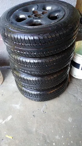 Pneus e rodas 13
