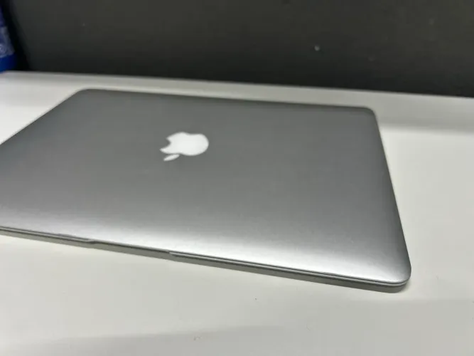 MACBOOK 2017