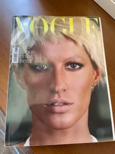 Revista Vogue Gisele Bundchen 2005