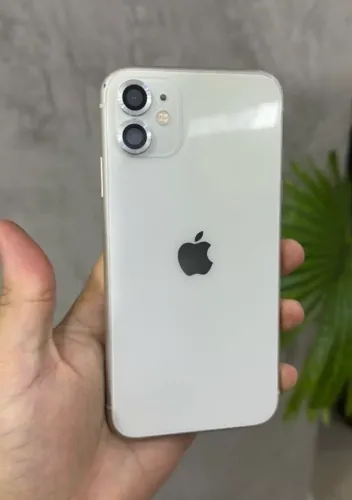 iPhone 11 Novo 64GB (para trocar em Android/ tablet)
