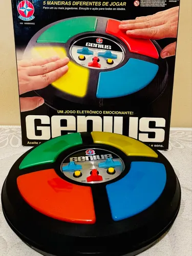 Jogo eletrônico GENIUS Estrela Relançamento