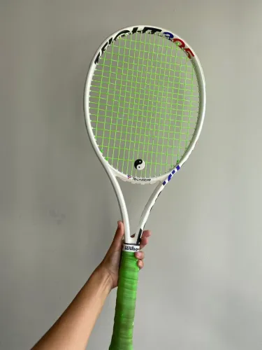 Raquete Tecnifibre T-Fight RS 305 Isoflex 98