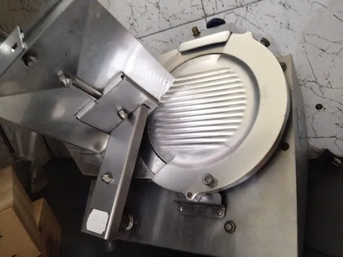 Máquina frios