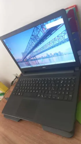Dell Core i3 589 Reais Bateria excelente Oportunidade entrego local à combinar