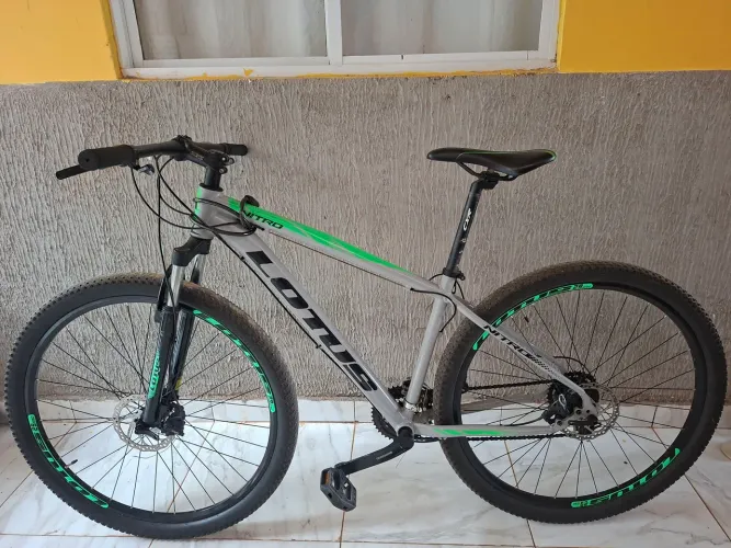 Bicicleta Nova - Pra vender logo.