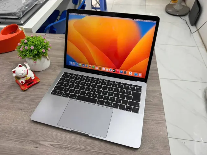 MacBook pro 2017