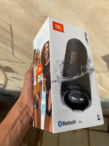 JBL Flip 7 Original - Nova e Lacrada (Oportunidade)