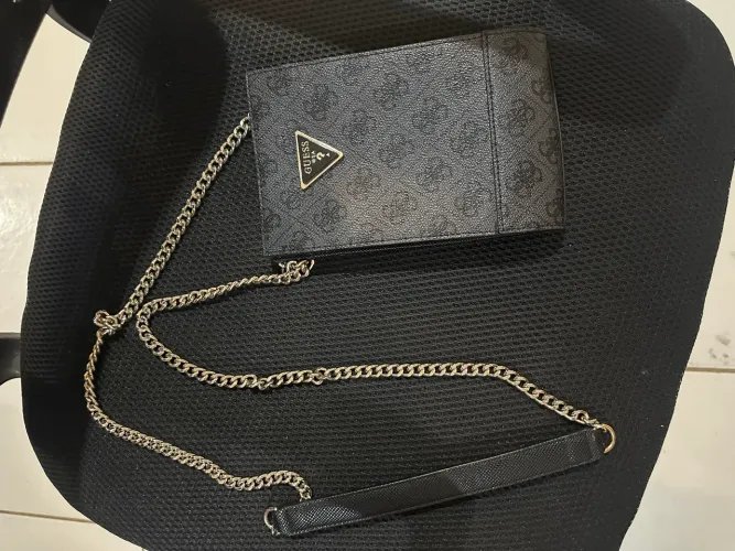 Bolsa Guess originale em excelente condição