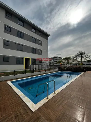 Apartamento para alugar em Maringá, Conjunto Residencial Cidade Alta, com 2 quartos, com 4
