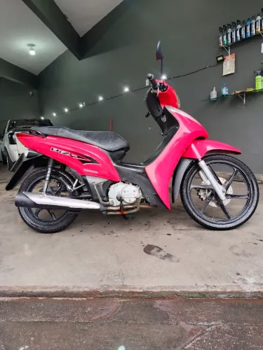 Honda biz 2015