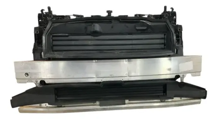 Painel Frontal C/alma/conj Radiador Audi E-tron