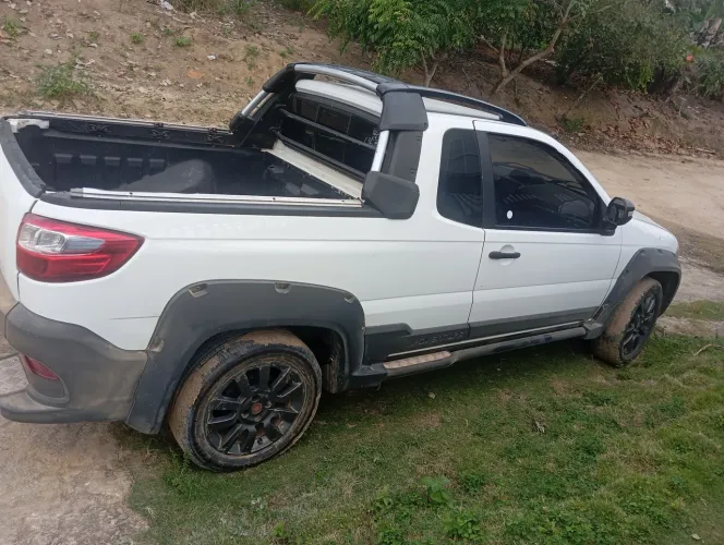 Fiat Strada Adventure 1.8/ 1.8 Locker Flex CE 2016