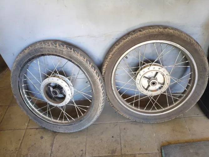 Rodas aro 18 para motos Honda fan Titan 