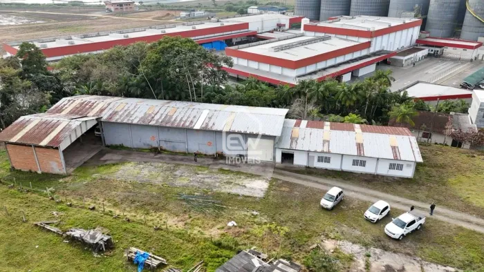 Galpão Pré-moldado com 720m² em Massaranduba, SC