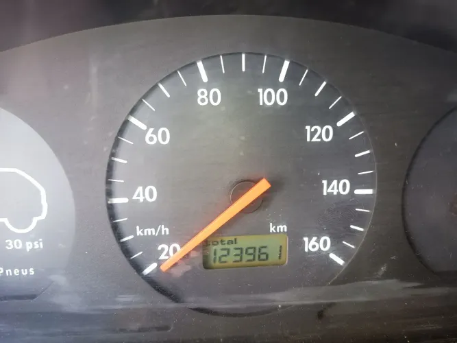 Volkswagen Gol Geração III City 1.0 MI 8V Total Flex Mec. 4P 2005