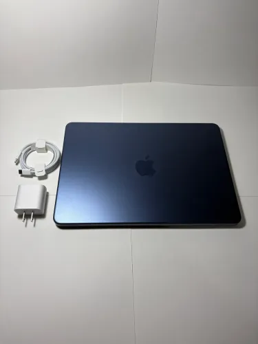 MACBOOK NEO 256GB
