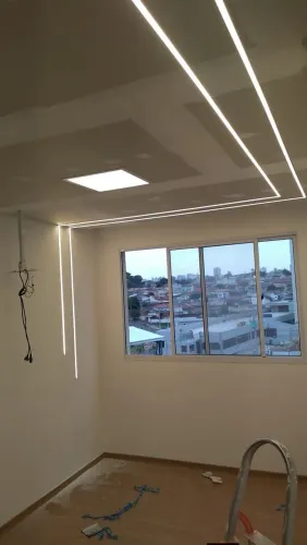 Gesso vitryne prestadora de serviço