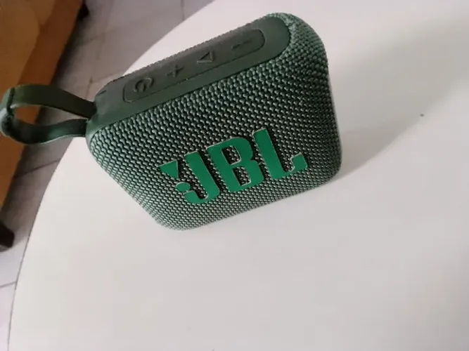 JBL GO4