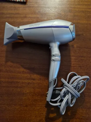 Secador de Cabelo John Frieda 