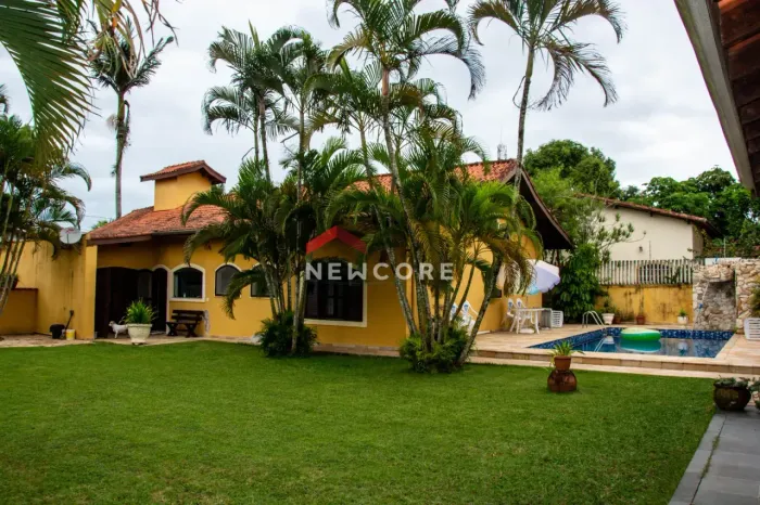Casa em Rua Rio de Janeiro - Cibratel II - Itanhaém/SP