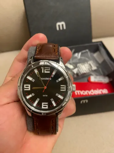 Relógio mondaine
