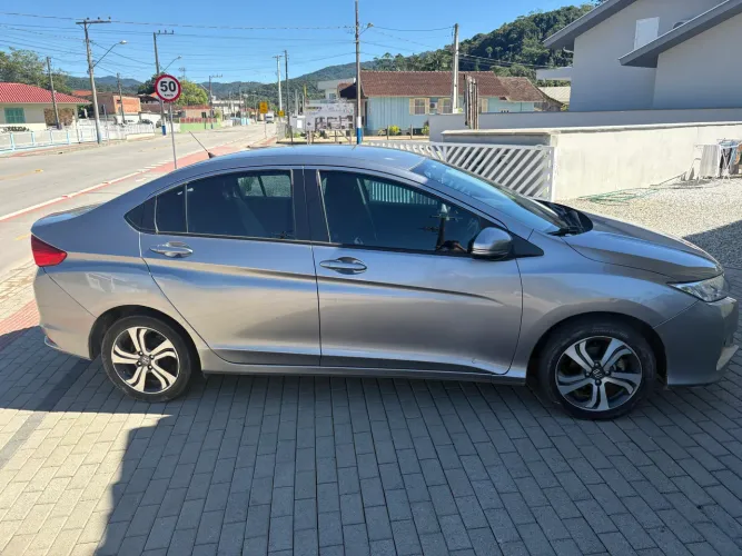 Honda City Sedan LX 1.5 Flex 16V 4P Aut. 2015