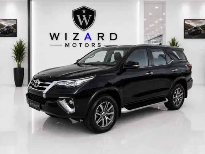 Toyota Hilux SW4 SRX 4X4 2.8 TDI 16V Dies. Aut. 2020