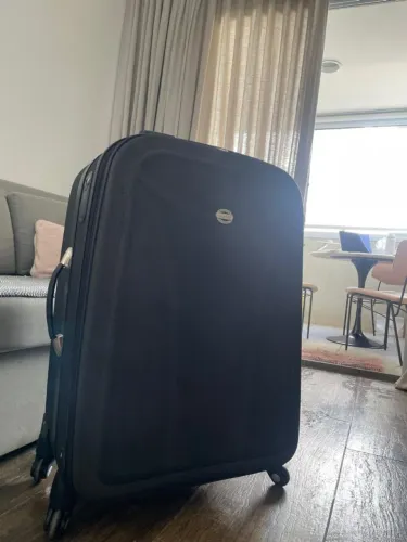 Mala de Viagem Grande 32kg Lansay - Pouco Uso, Ótimo Estado