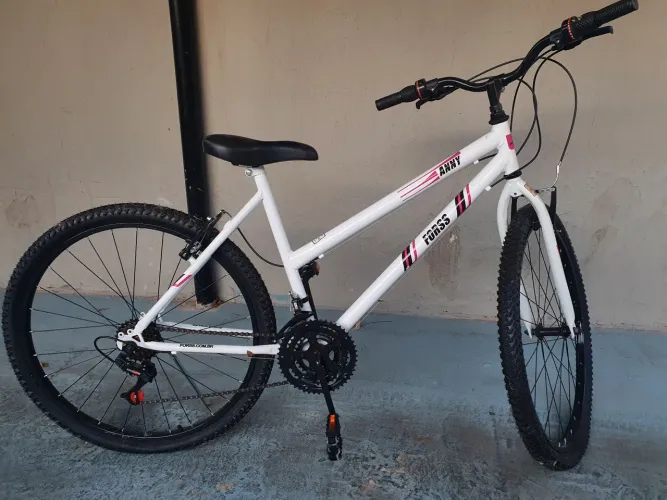 Bicicleta Forss Aimy (branca) - aro 26.