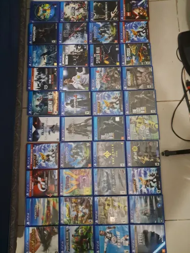 Lote de jogos ps4 so vendo tudo menor preço