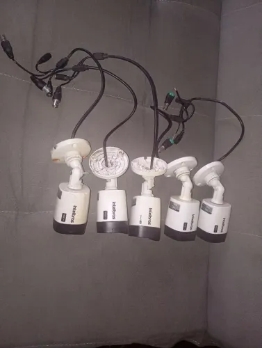 Câmeras CFTV Intelbras Bullet