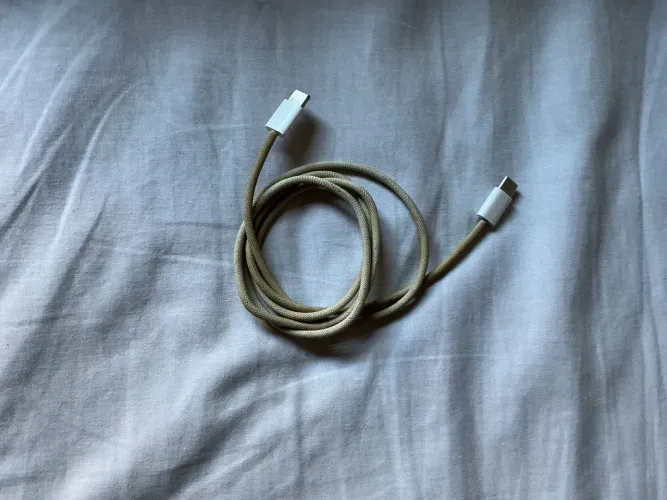 Cabo original iPhone 15 pro 