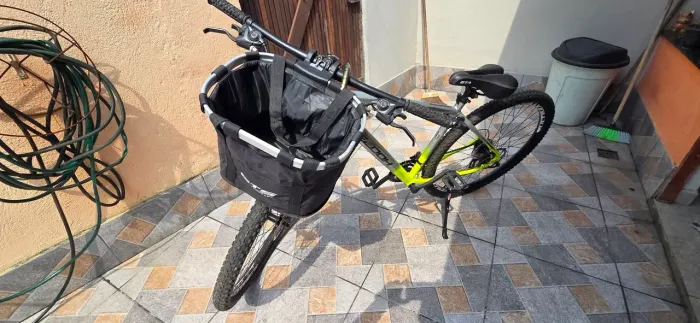 Vendo bicicleta aro 26 de alumínio