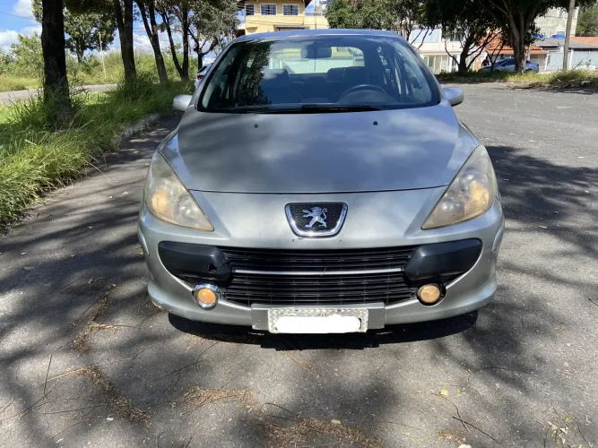 Peugeot 307 Sed. Presence 1.6 Flex 16V 4P 2009