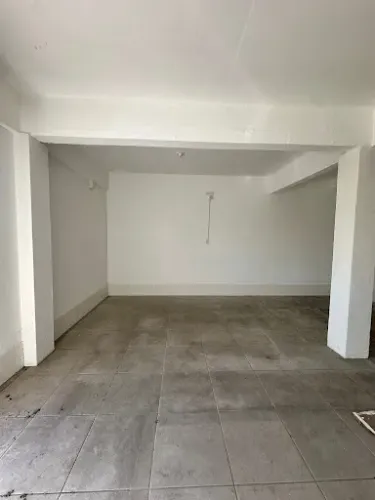 SALA COMERCIAL