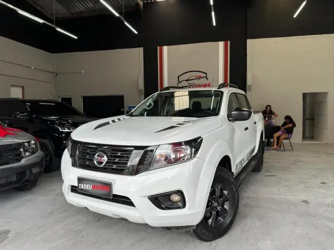 Nissan Frontier Attac.cd 4X4 2.3 Bi-TB Die. AUT 2021