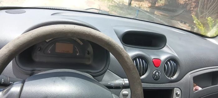 Imagem de Citroen C3 GLX 1.4/ GLX Sonora 1.4 Flex 8V 5P 2010