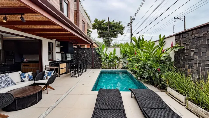 Casa com 5 dormitórios à venda, 280 m² por R$ 6.500,00 - Juquehy - São Sebastião/SP