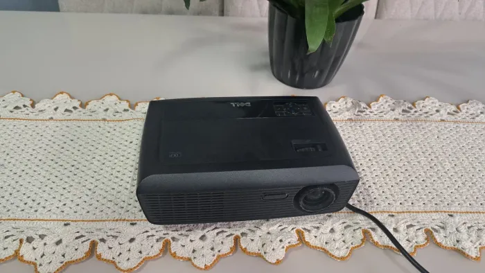 Vendo projetor  DELL  1210s 