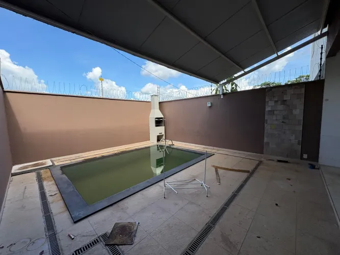 Sobrado com piscina para locação Parque dos Carajás 3/4 sendo uma suíte