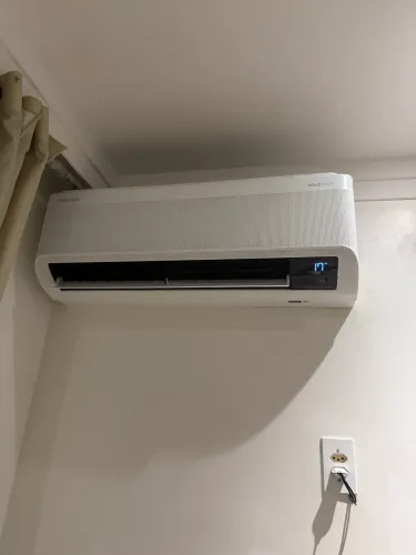 Vendo ar-condicionado bivolt