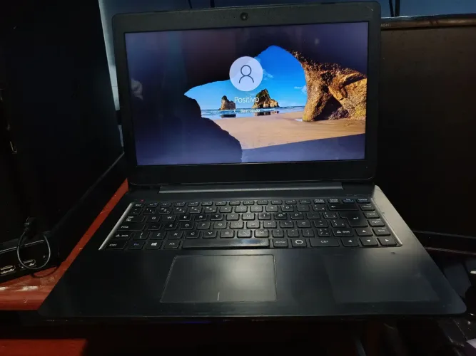 Notebook positivo