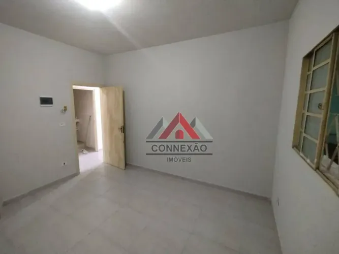 Sala para alugar, 18 m² por R$ 750,00/mês - Vila Amorim - Suzano/SP